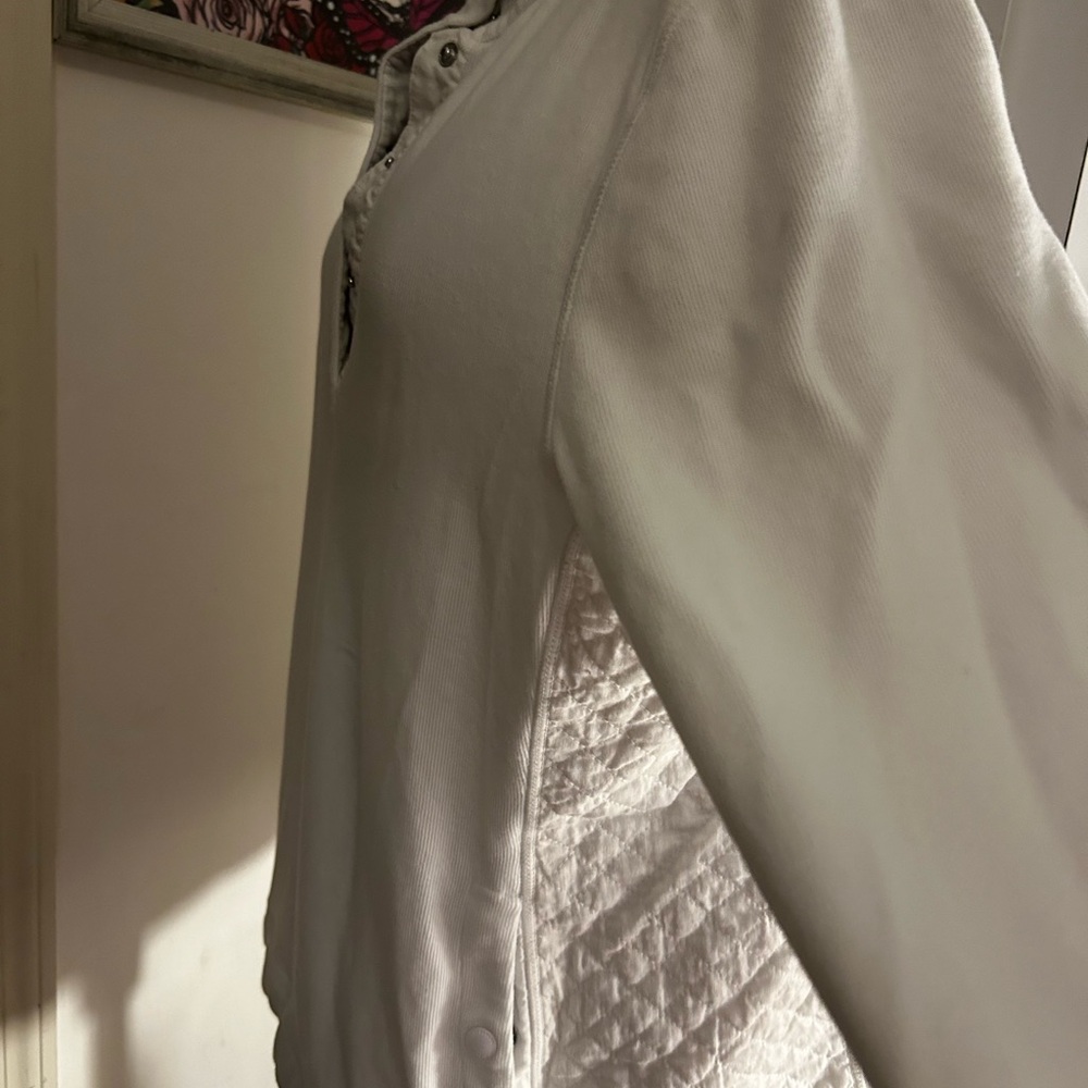 Tommy Bahama Women's Half Zip Sweatshirt - White XL - Picture 8 of 10